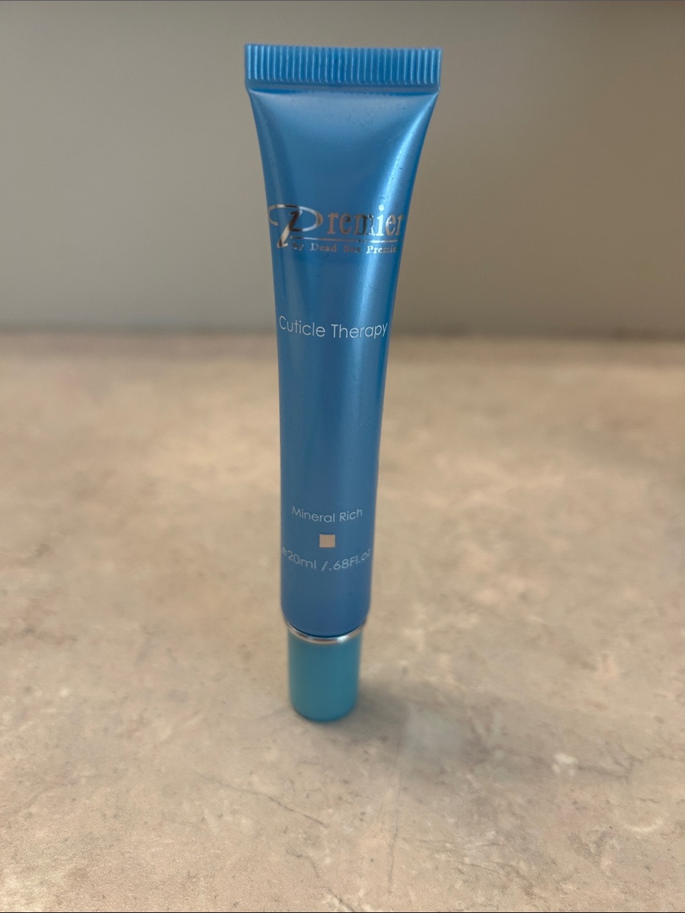Premier Minrtal Rich Cuticle Therapy, new